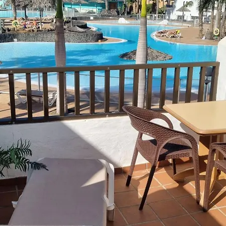Apartment Central With Terrace & Palm Trees 25mb Wifi Corralejo