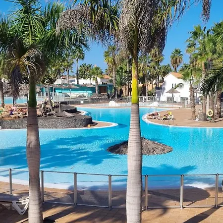Apartment Central With Terrace & Palm Trees 25mb Wifi Corralejo